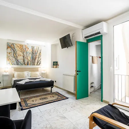 11 Duomo - Monolocale Caratteristico Apartment Florence Exterior photo